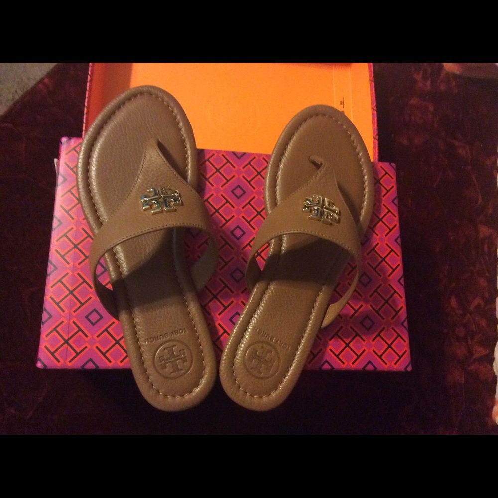 Tory Burch Jolie flat thong tumbled leather size 6